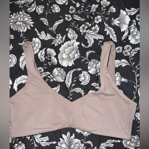 Alphalete Aura Sculpt Bra